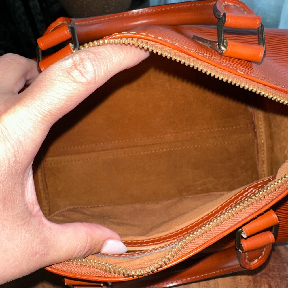 Louis Vuitton Speedy 25 Epi Leather Kenya Brown Bag Lock Key #301 COA Dust Bag - Picture 9 of 16